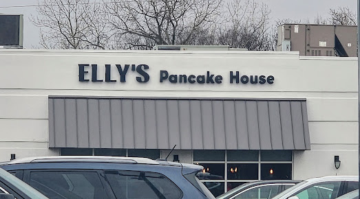 Photo Elly's Pancake House Of Glenview - 16