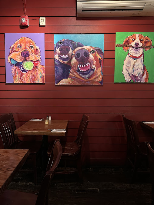 Photo Fetch Bar Grill - 8