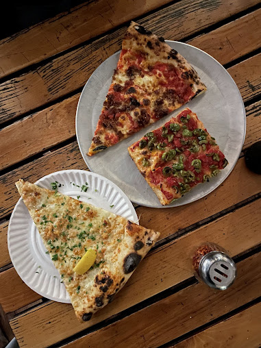 Photo F&F Pizzeria - 2