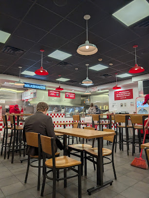 Photo Five Guys - 4