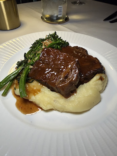Photo Flair European Steakhouse - 2