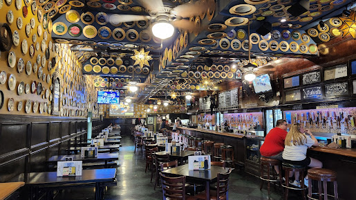 Photo Flying Saucer Draught Emporium - 2