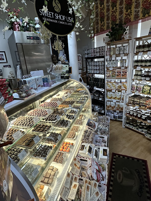 Photo French Market Cafe & Gourmet Shop - Tea Room - 14