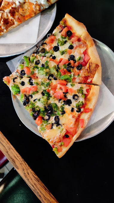 Photo Front Street Pizza - 17