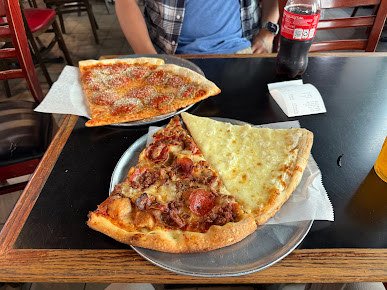 Photo Front Street Pizza - 18