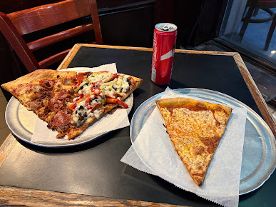 Photo Front Street Pizza - 2