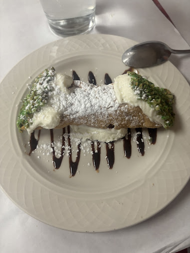Photo Gio's Cafe And Deli - 11