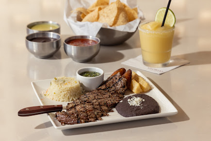 Photo Glorias Latin Cuisine - 4