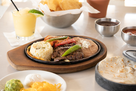 Photo Glorias Latin Cuisine - 9