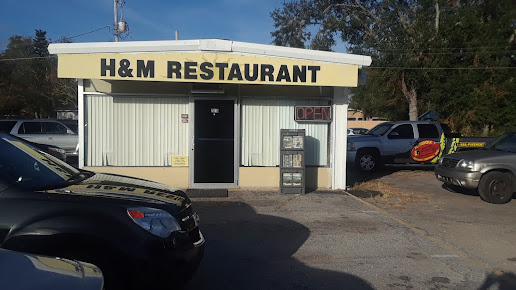 Photo H M Restaurant - 3