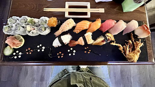 Photo Hakata Teppanyaki Sushi And Ramen - 17
