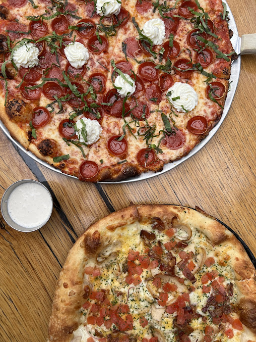 Photo Homeslice Pizza + Patio - 17