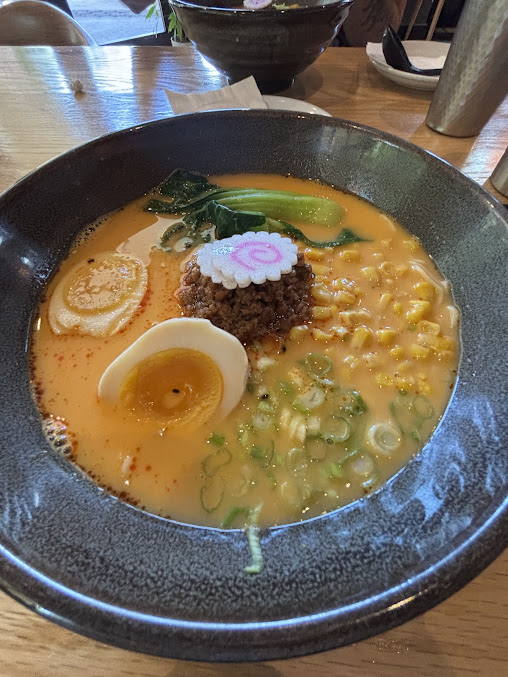 Photo Iso Iso Ramen & Bar - 10