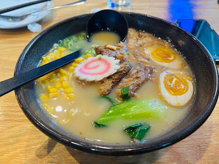 Photo Iso Iso Ramen & Bar - 3
