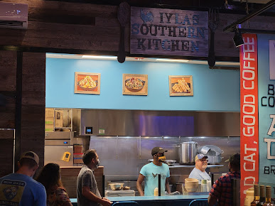 Photo Iyla's Southern Kitchen - 18