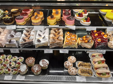 Photo Izzys Bakery Cafe - 0
