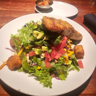 Photo J. Alexander's Restaurant - 13