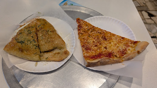 Photo J & V Pizzeria - 18