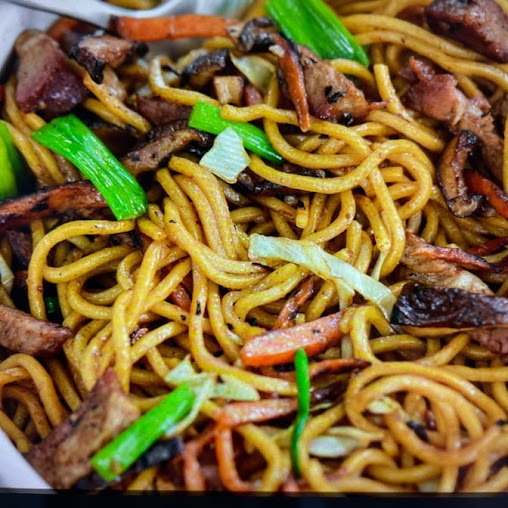 Photo Jerry Yums - 6