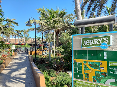 Photo Jerrys Foods Of Sanibel - 8