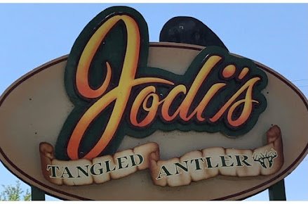 Photo Jodis Tangled Antler - 2