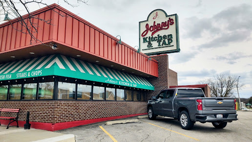 Photo Johnny's Kitchen And Tap - 3