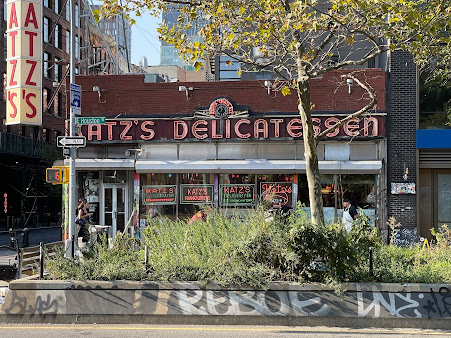 Photo Katz's Delicatessen - 10