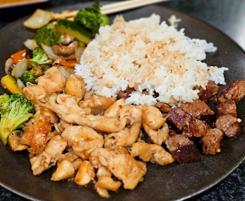 Photo Koi Japanese Hibachi Sushi - 16
