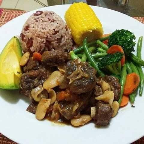 Photo Kool Breeze Jamerican Cuisine Restaurant - 10