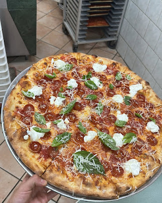 Photo Krispy Pizza- Brooklyn, Ny - 19