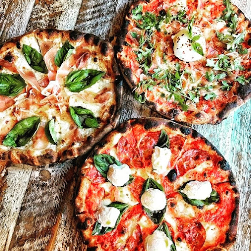 Photo La Crosta Woodfire Pizzeria Italiana - 1