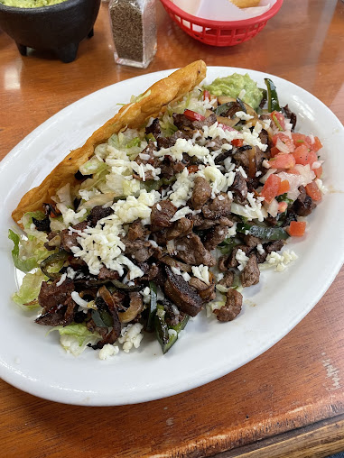Photo La Fiesta Mexican Grill - 1