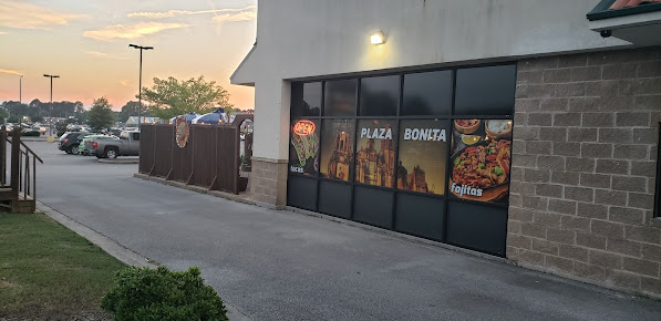 Photo La Plaza Bonita Mexican Restaurant - 0