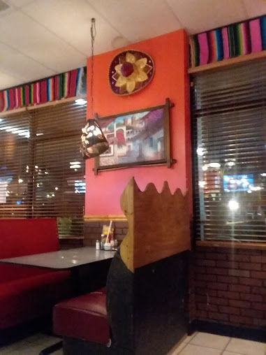 Photo La Plaza Bonita Mexican Restaurant - 14