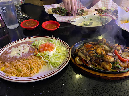 Photo La Victoria Mexican Restaurant - 16