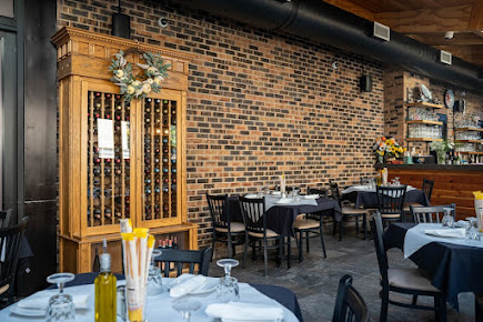 Photo La Villa Restaurant Lounge And Banquets - 16