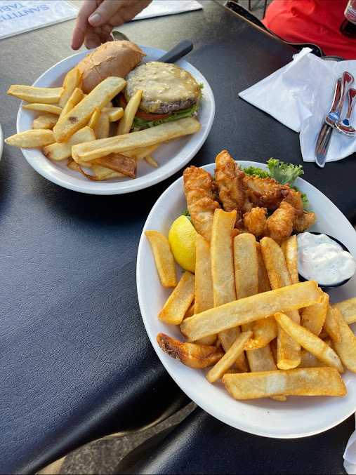 Photo Lake Oswego Ice Creamery And Restaurant - 17