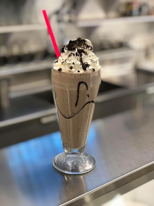 Photo Lake Oswego Ice Creamery And Restaurant - 6