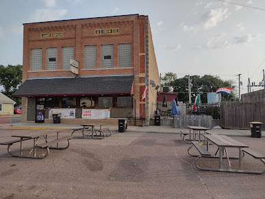 Photo Lakes Sports Bar Grill - 14