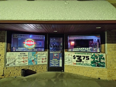 Photo Lakes Sports Bar Grill - 2