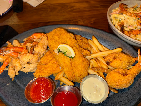 Photo Landrys Seafood House El Paso - 13