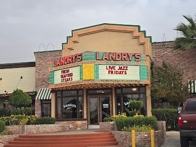Photo Landrys Seafood House El Paso - 7