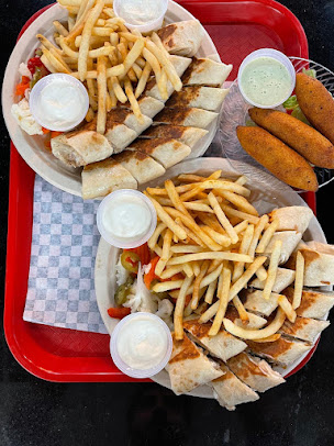 Photo Lazeez Mediterranean Cafe - 2