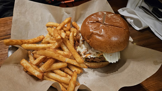Photo Lazy Dog Restaurant Bar Torrance - 5