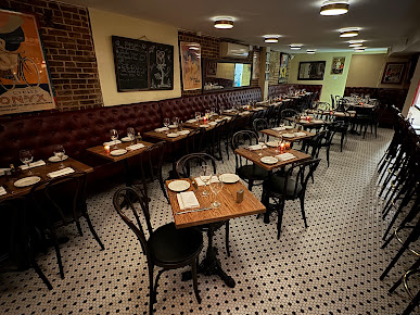 Photo Le Tout Va Bien - French Restaurant - 0