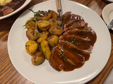 Photo Le Tout Va Bien - French Restaurant - 4