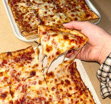 Photo Ledo Pizza Mt Airy Md - 17
