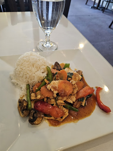 Photo Lemon Thai Cuisine Manchester Nh - 8