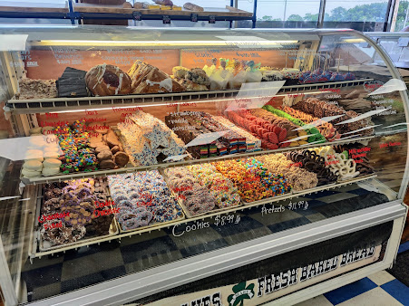Photo Lennys Silverton Meats Deli - 12