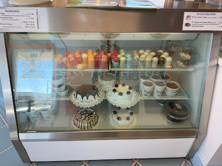 Photo Lics Deli Ice Cream - 10